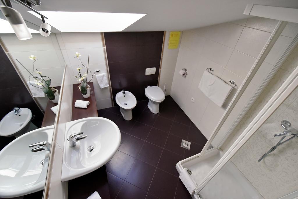Apartment And Rooms Hisa Sonca Kobarid Rom bilde